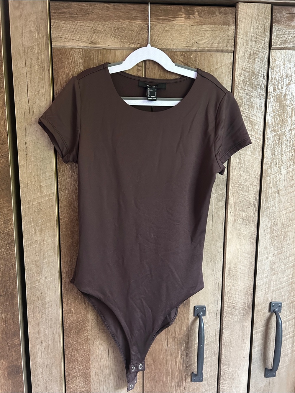 **NEW** Forever 21 Brown Short-Sleeve Scoop Neck Bodysuit